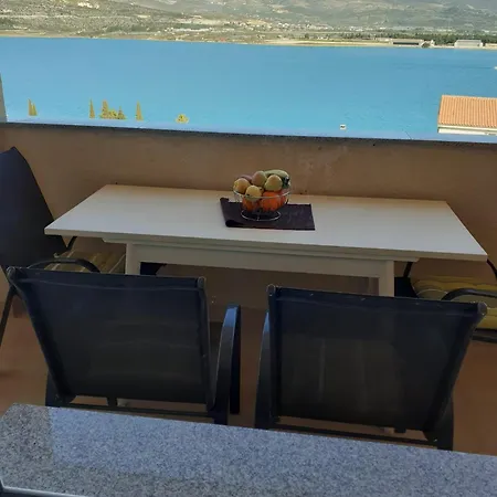 Blue Sky - 2 Bedroom, Sea View, Parking, Wi-fi, Bbq Traù